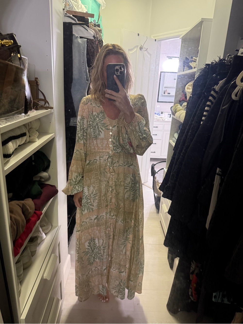 Kivari Maxi Dress Size 8 **FLAW